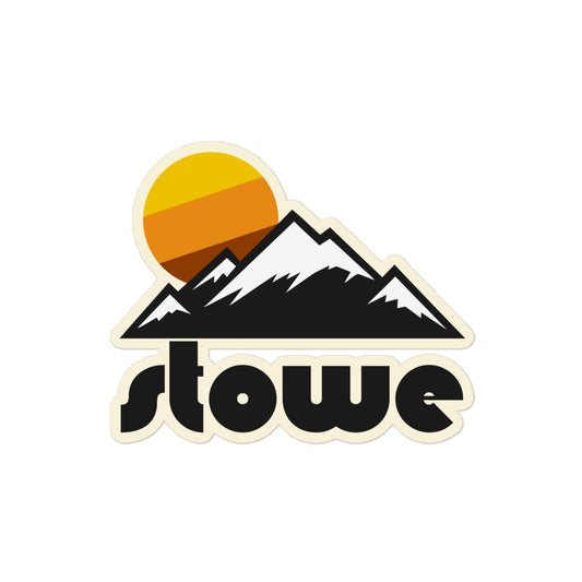 A retro kiss cut sticker that says "Stowe" underneath the image of a snow covered mountain range, a setting sun in the background, representative of Stowe Mountain Resort in Vermont.
