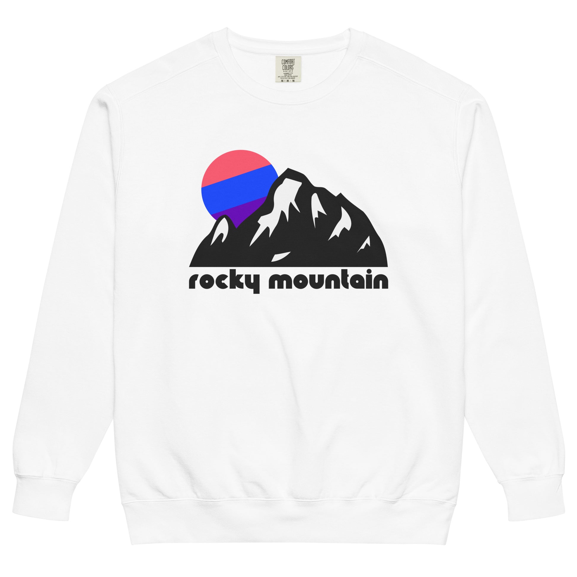 A vintage, tourist Rocky Mountain National Park white crew neck sweatshirt with the image of a large mountain with multiple peaks, crags, and crevices, snow on its side, as a large circular pink, blue, and purple sun sets in the distance. References Colorado's Rocky Mountain National Park, famous for its tall elevation, its many 14,000+ foot mountains, and incredible hiking and skiing trails, as well as picturesque tourist towns. 
